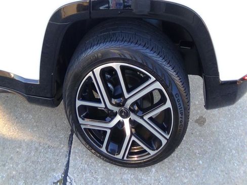 Certified 2025 Jeep Compass Limited w/ Elite Group image 11