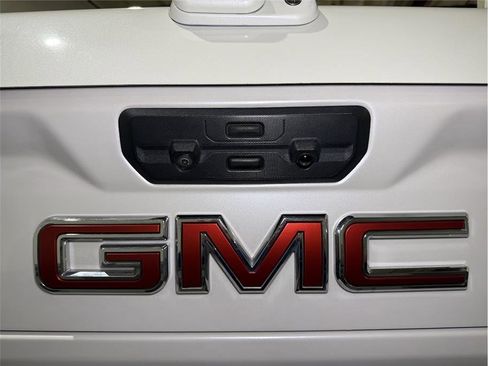 Used 2022 GMC Sierra 3500 Denali image 26