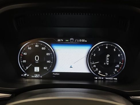 Used 2018 Volvo XC60 T6 Inscription w/ Convenience Package AWD/4WD image 20