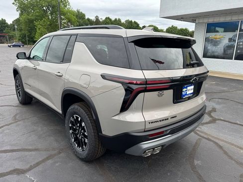 New 2026 Chevrolet Traverse Z71 w/ Enhanced Driving Package AWD/4WD image 2