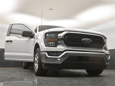 Used 2023 Ford F150 XLT image 12