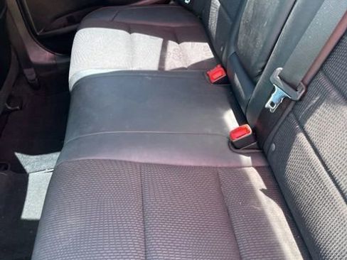 Used 2016 Toyota Camry SE FWD image 10