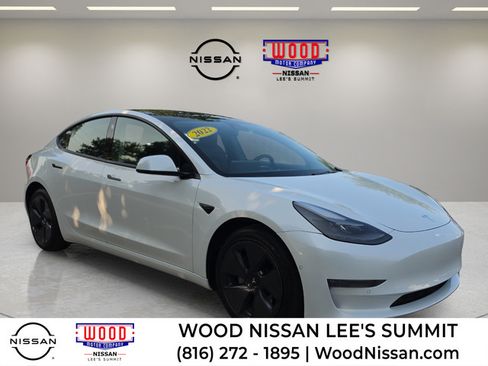 Used 2022 Tesla Model 3 Long Range AWD/4WD image 1
