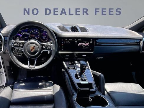 Used 2022 Porsche Cayenne AWD/4WD image 7