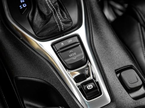 Used 2019 Chevrolet Camaro SS RWD image 25