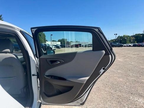 Used 2024 Chevrolet Malibu LT FWD image 29