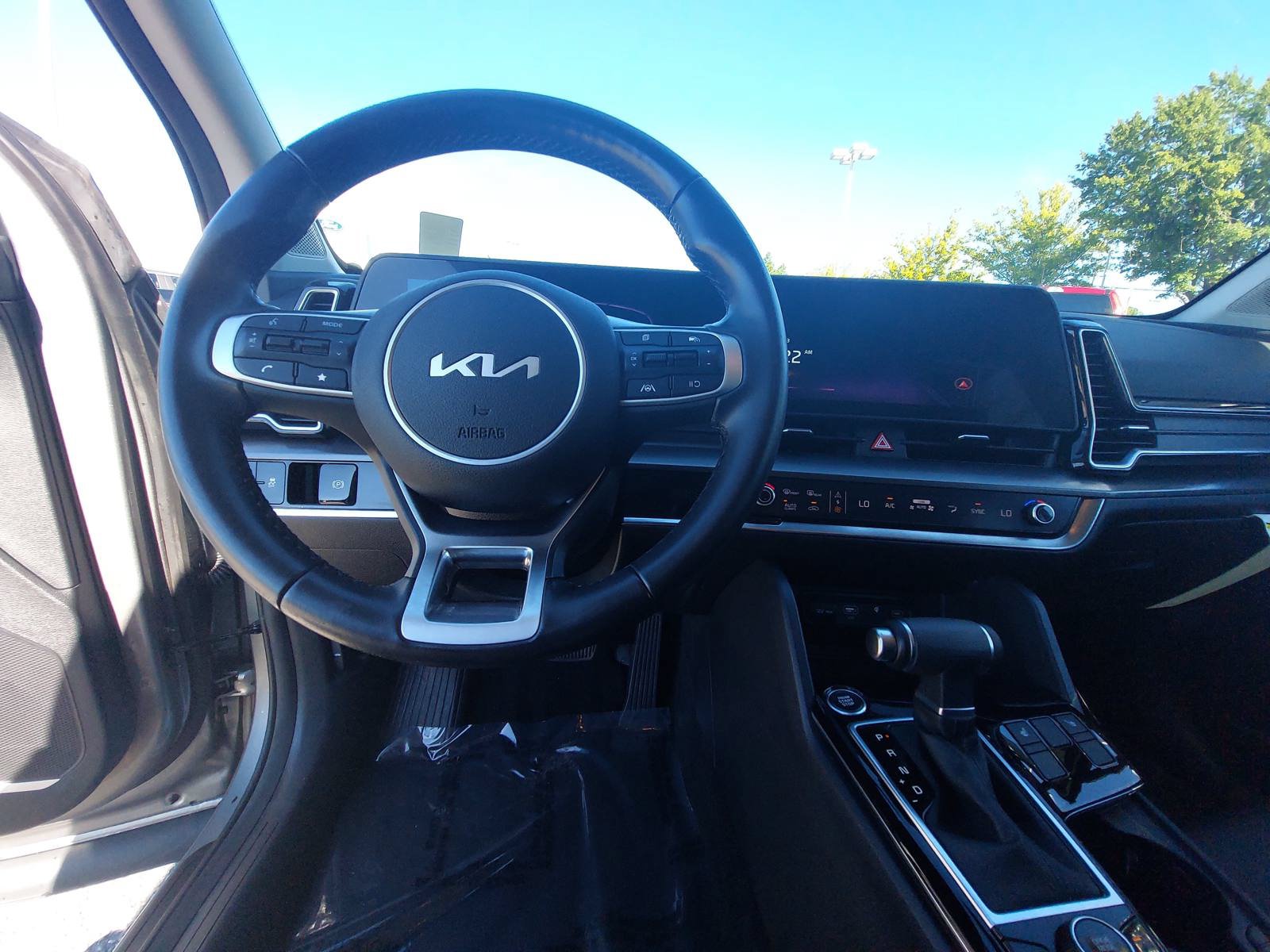 Used 2024 Kia Sportage EX FWD image 15