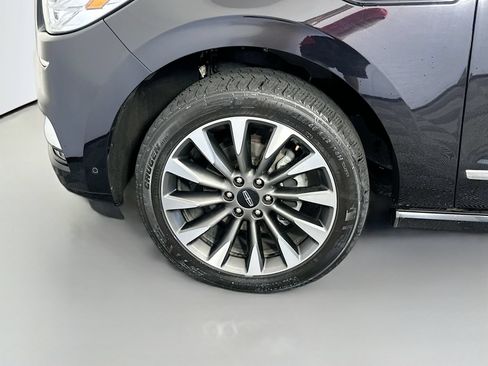 Used 2021 Lincoln Navigator Reserve w/ Luxury Package AWD/4WD image 31