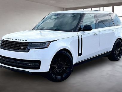 New 2026 Land Rover Range Rover Long Wheelbase SE