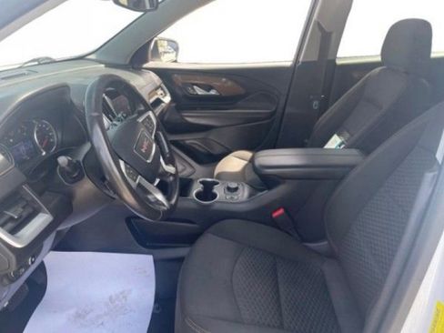Used 2020 GMC Terrain SLE w/ Driver Convenience Package FWD image 15