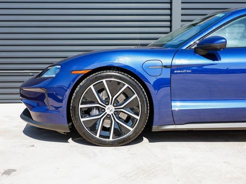 New 2025 Porsche Taycan AWD/4WD image 11