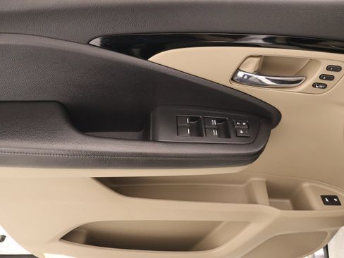 Used 2021 Honda Pilot Elite image 18