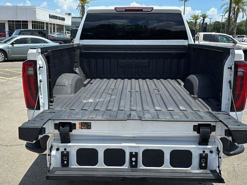 Certified 2024 GMC Sierra 2500 SLT w/ Max Trailering Package AWD/4WD image 7