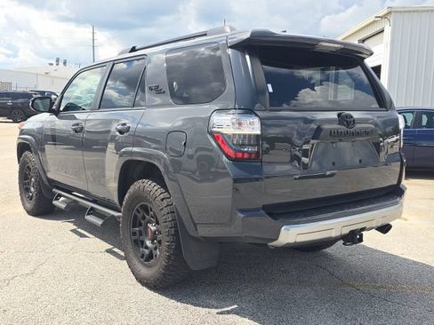 Used 2024 Toyota 4Runner TRD Off-Road Premium w/ Off Road Premium Plus Package AWD/4WD image 3