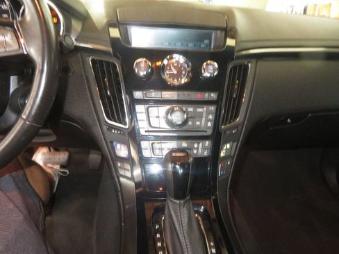 Used 2013 Cadillac CTS V RWD image 29