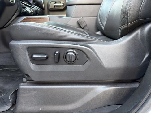 Used 2020 Chevrolet Silverado 1500 High Country AWD/4WD image 19