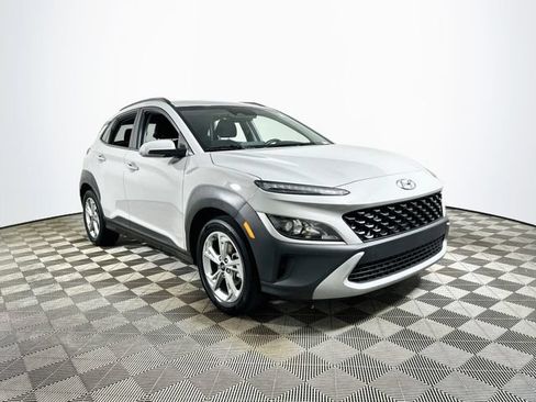 Used 2023 Hyundai Kona SEL w/ Convenience Package FWD image 1