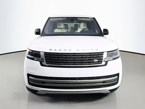 Used 2023 Land Rover Range Rover Long Wheelbase SE AWD/4WD image 2
