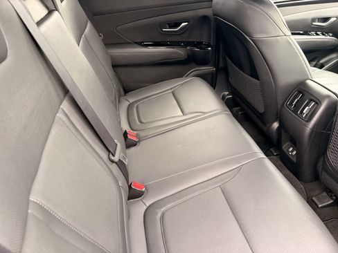Used 2023 Hyundai Santa Cruz Limited AWD/4WD image 16