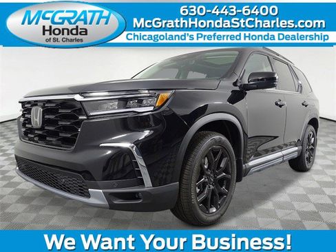 New 2025 Honda Pilot Touring image 1