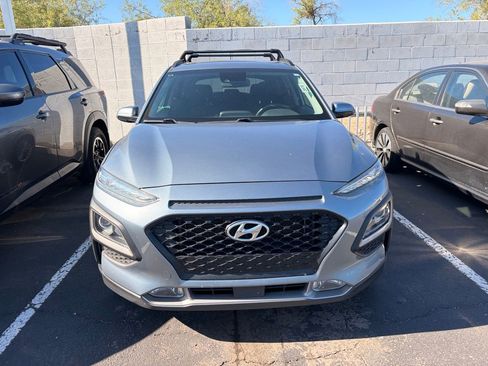 Used 2018 Hyundai Kona SEL w/ SEL Tech Package 02 FWD image 3