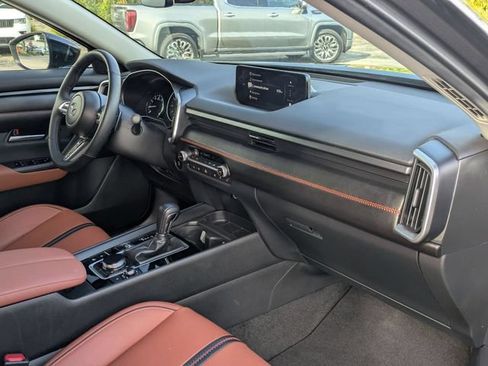 Certified 2025 MAZDA CX-50 AWD 2.5 Turbo w/ Premium Pkg image 28