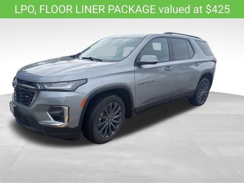 Used 2023 Chevrolet Traverse RS w/ LPO, Floor Liner Package image 2