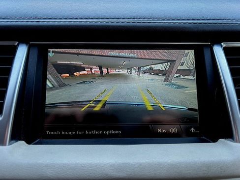 Used 2011 Land Rover Range Rover Sport HSE LUX image 19