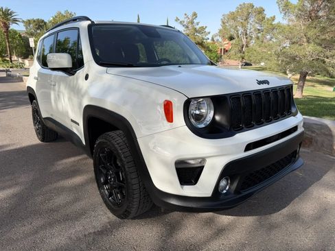 Used 2020 Jeep Renegade Altitude AWD/4WD image 7