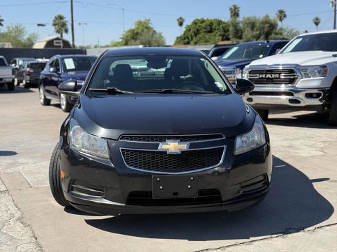 Used 2012 Chevrolet Cruze LT image 2