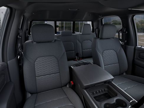 New 2026 RAM 1500 Express AWD/4WD image 16