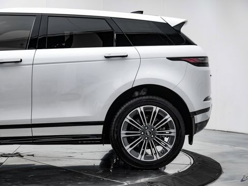 Used 2024 Land Rover Range Rover Evoque Dynamic SE image 7