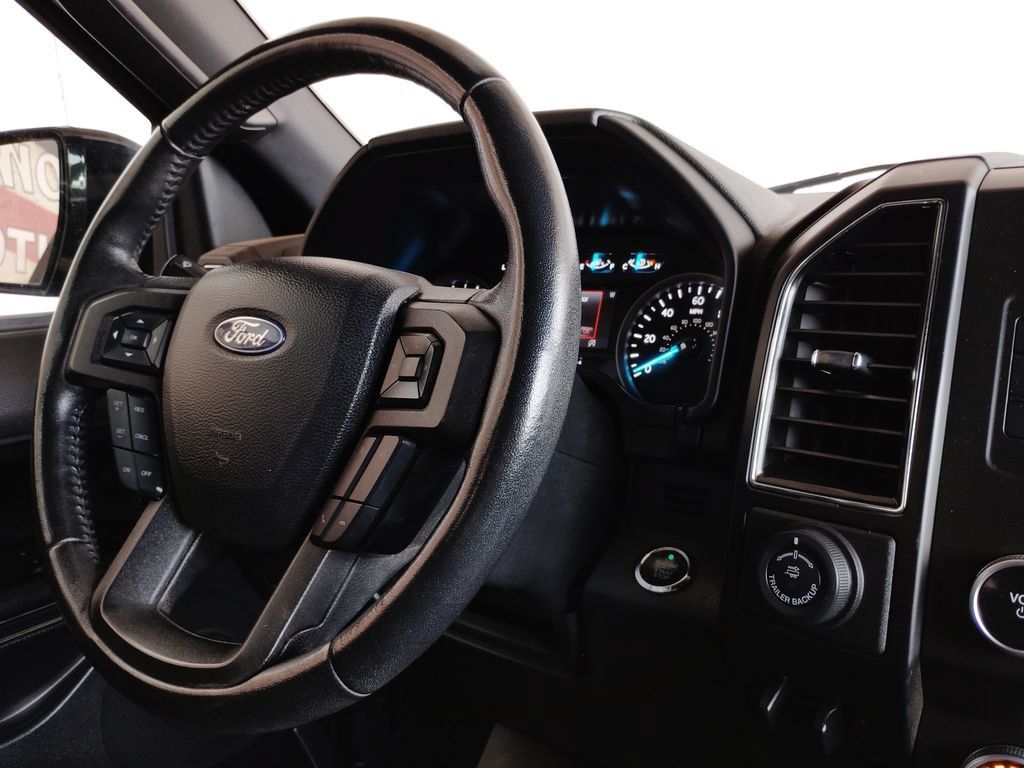 Used 2021 Ford Expedition XL AWD/4WD image 28