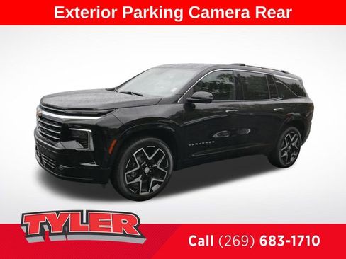 New 2026 Chevrolet Traverse High Country w/ LPO, Floor Liner Package image 3