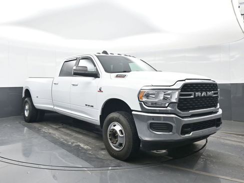 Used 2022 RAM 3500 Big Horn AWD/4WD image 9