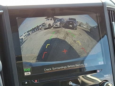 Used 2021 Subaru Impreza 2.0i Limited image 21