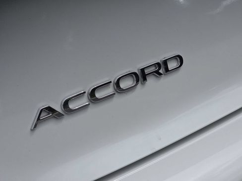 Certified 2025 Honda Accord SE image 14