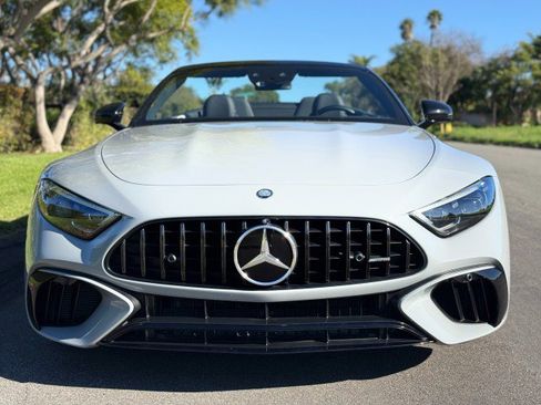 Used 2023 Mercedes-Benz SL 55 AMG 4MATIC image 9