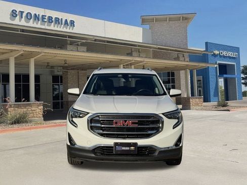 Used 2019 GMC Terrain SLT w/ Preferred Package image 9