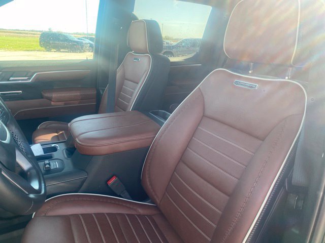 Used 2025 GMC Sierra 1500 Denali Ultimate AWD/4WD image 6