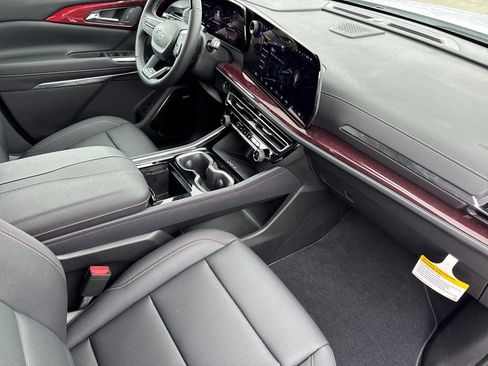 New 2026 Chevrolet Traverse Z71 w/ Enhanced Driving Package AWD/4WD image 16
