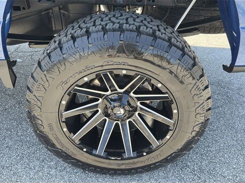 Used 2025 Ford F150 XLT w/ Equipment Group 301A Standard AWD/4WD image 13