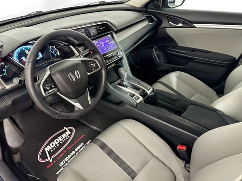 Used 2017 Honda Civic EX image 5