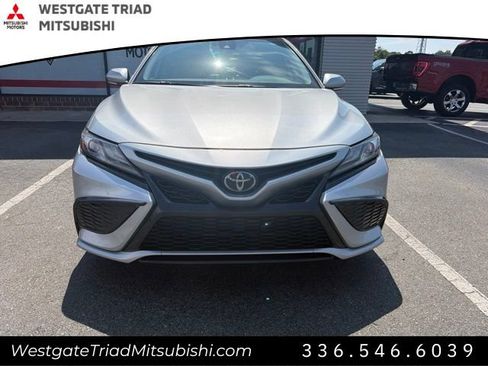 Used 2022 Toyota Camry XSE FWD image 2