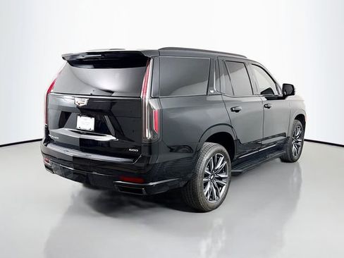 Used 2023 Cadillac Escalade Sport w/ LPO, Illumination Package AWD/4WD image 9