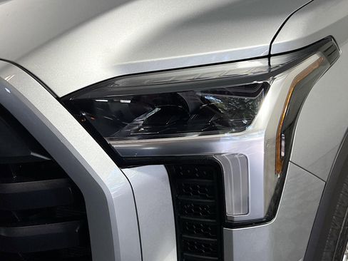 Used 2025 Toyota Tundra SR5 image 11