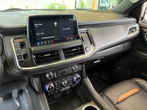 Used 2021 GMC Yukon AT4 w/ Rear Media and Nav Package AWD/4WD image 19