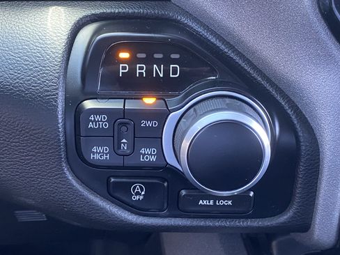 Used 2024 RAM 1500 Big Horn AWD/4WD image 28