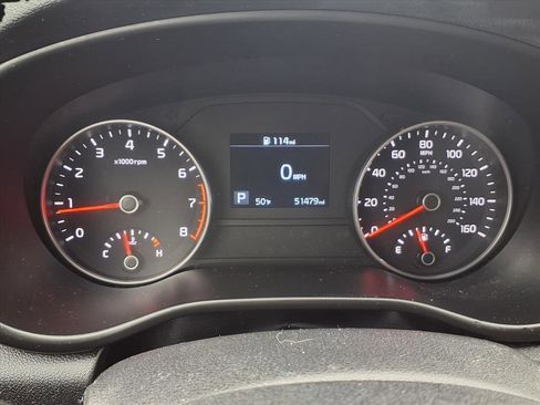 Used 2020 Kia Sportage LX image 12