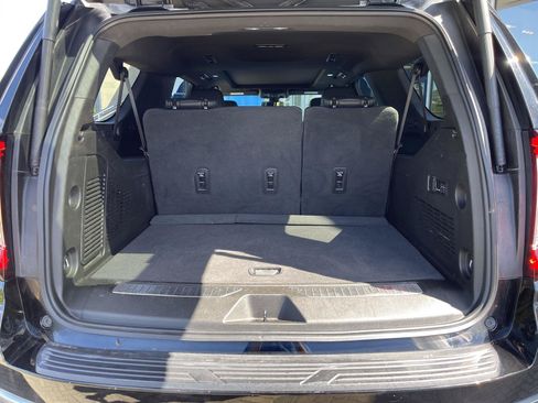 Used 2022 GMC Yukon XL Denali AWD/4WD image 45